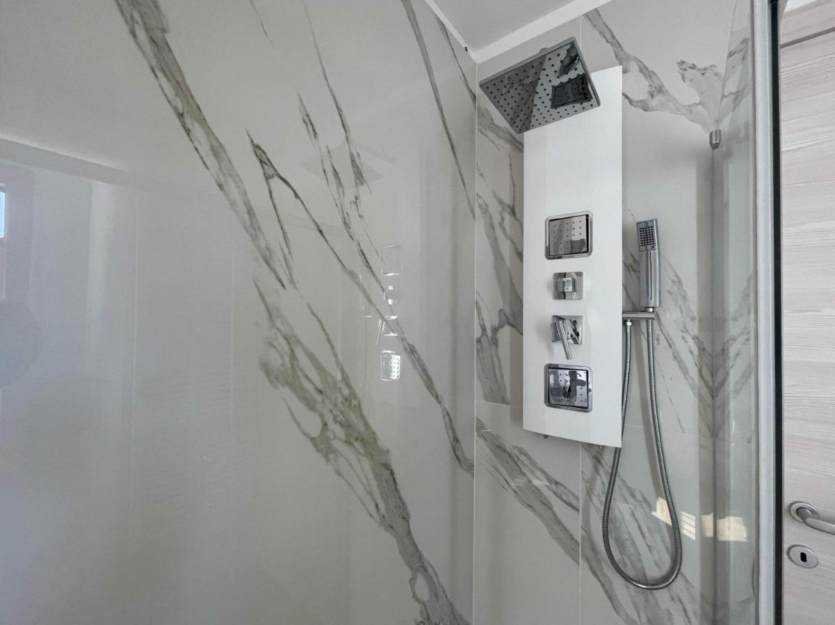 Novecento Luxury&Spa Residence 4 Stelle Montese Exterior foto